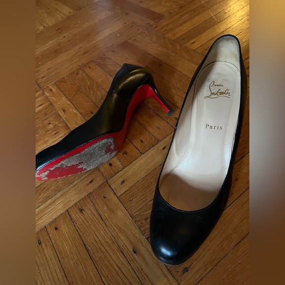 Christian Louboutin Black Leather heels - Picture 3 of 5